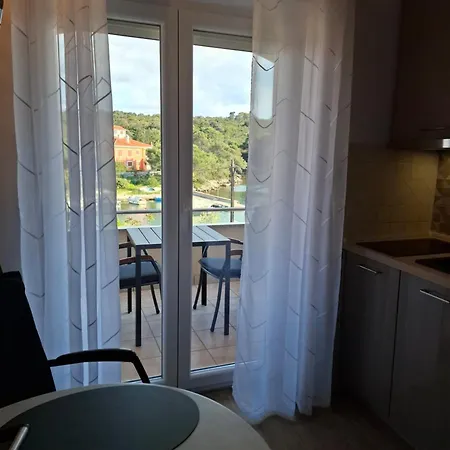 Goga - 6 Apartment